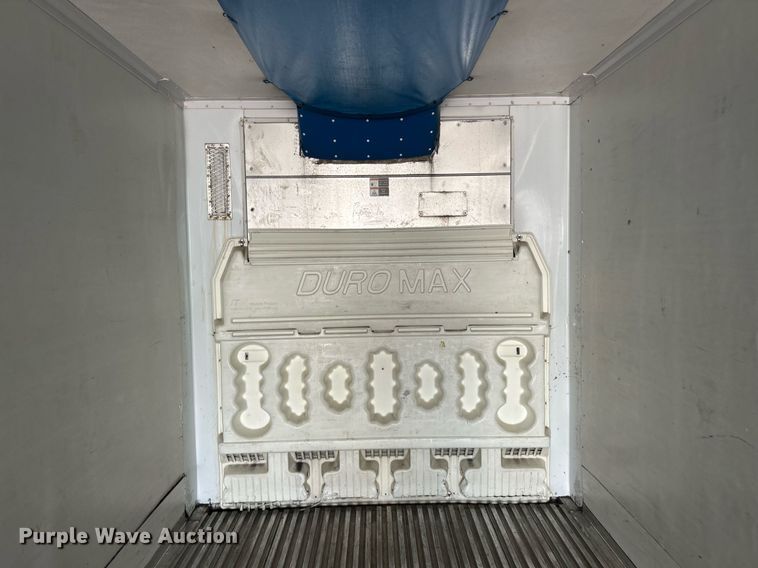image for item EK2849 2011 Wabash refrigerated van trailer