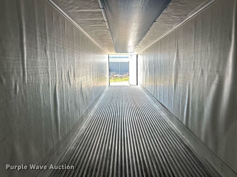 image for item EK2849 2011 Wabash refrigerated van trailer