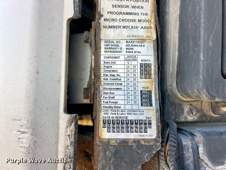 image for item EK2850 2011 Wabash refrigerated van trailer