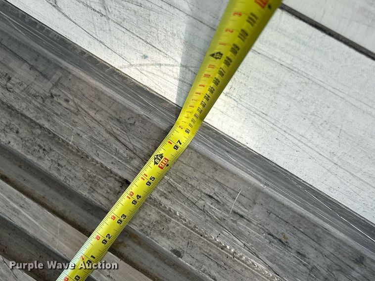 image for item EK2850 2011 Wabash refrigerated van trailer