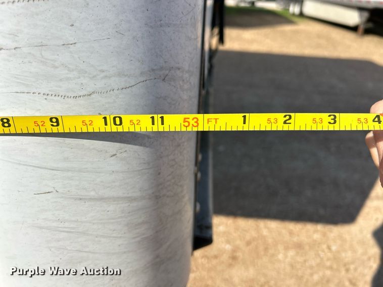 image for item EK2850 2011 Wabash refrigerated van trailer