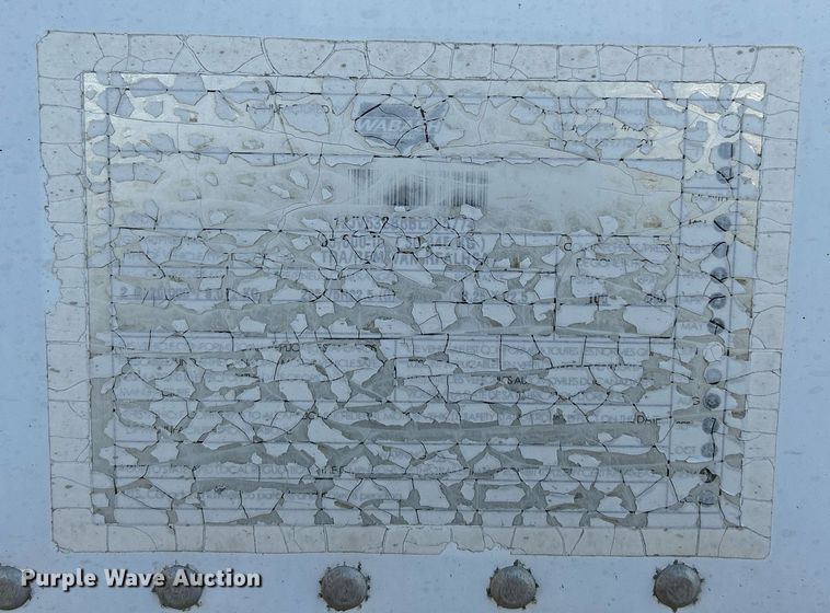 image for item EK2850 2011 Wabash refrigerated van trailer