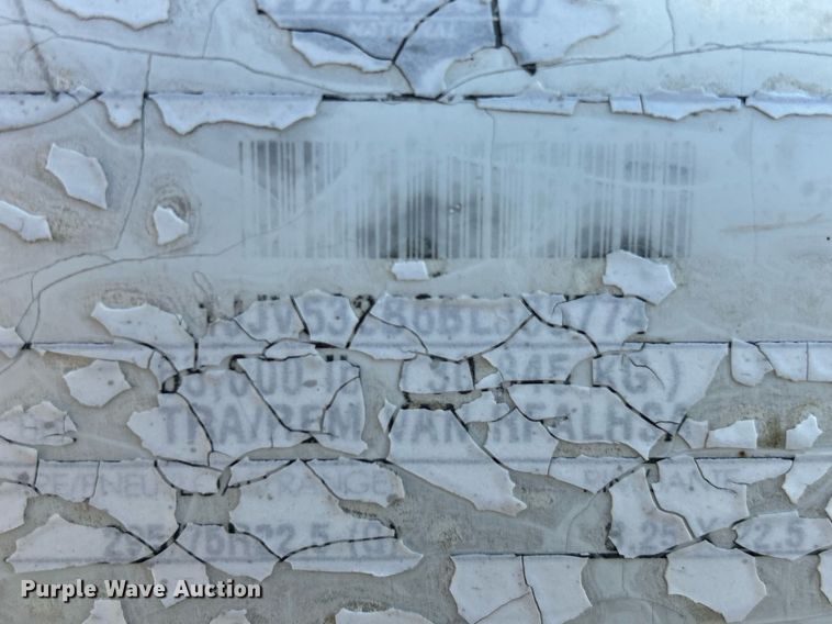 image for item EK2850 2011 Wabash refrigerated van trailer