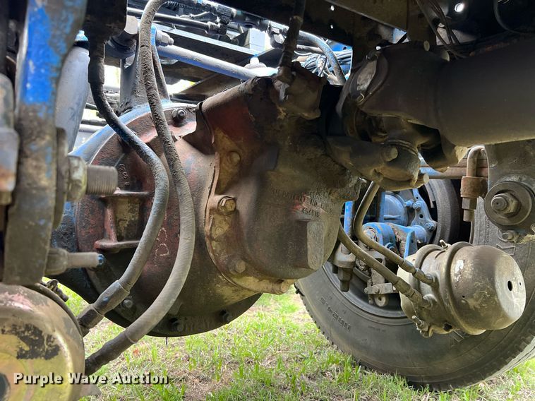 image for item EL2011 1990 Peterbilt 379 semi truck