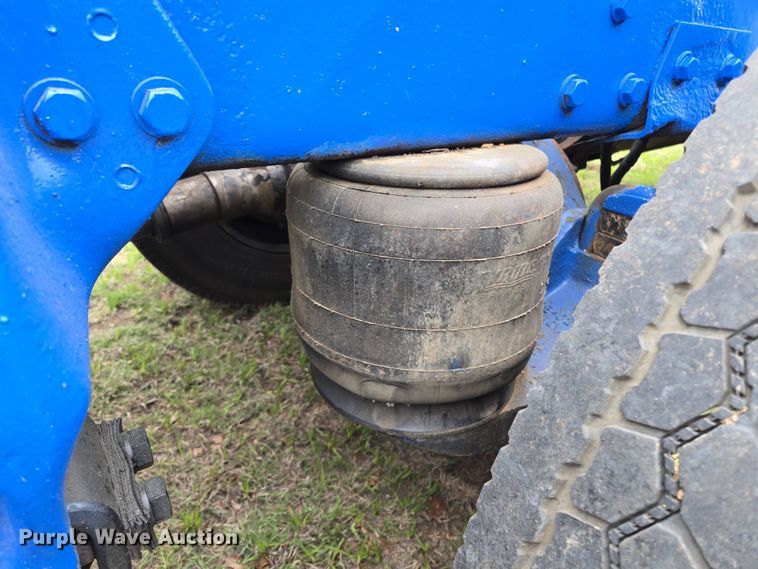 image for item EL2011 1990 Peterbilt 379 semi truck