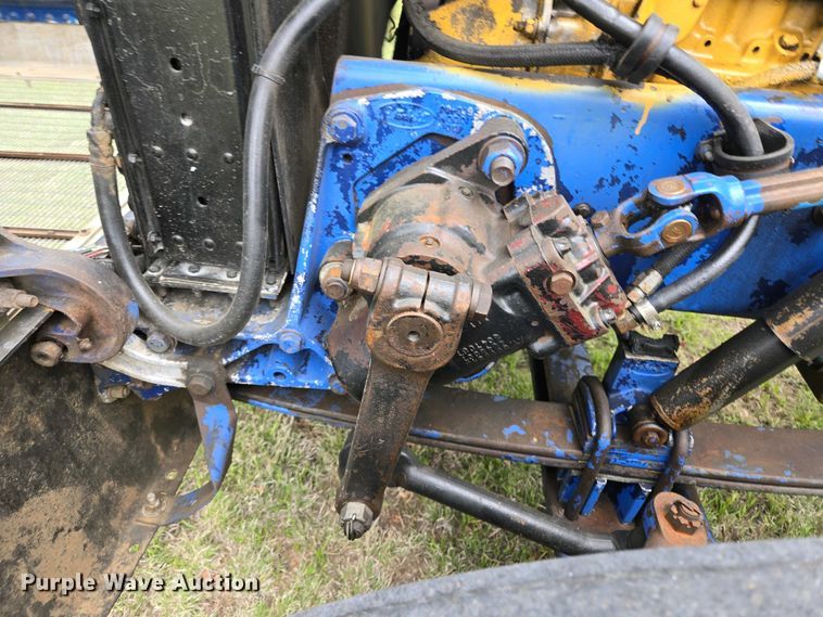 image for item EL2011 1990 Peterbilt 379 semi truck