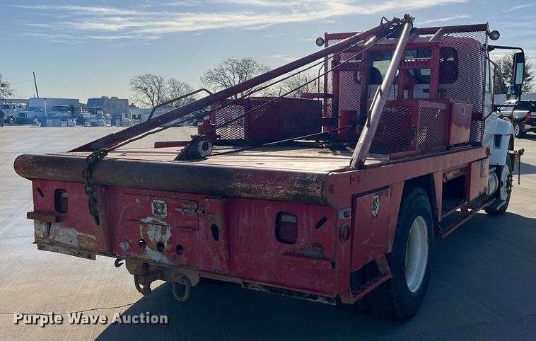 image for item EL5702 2015 International 7300 winch truck