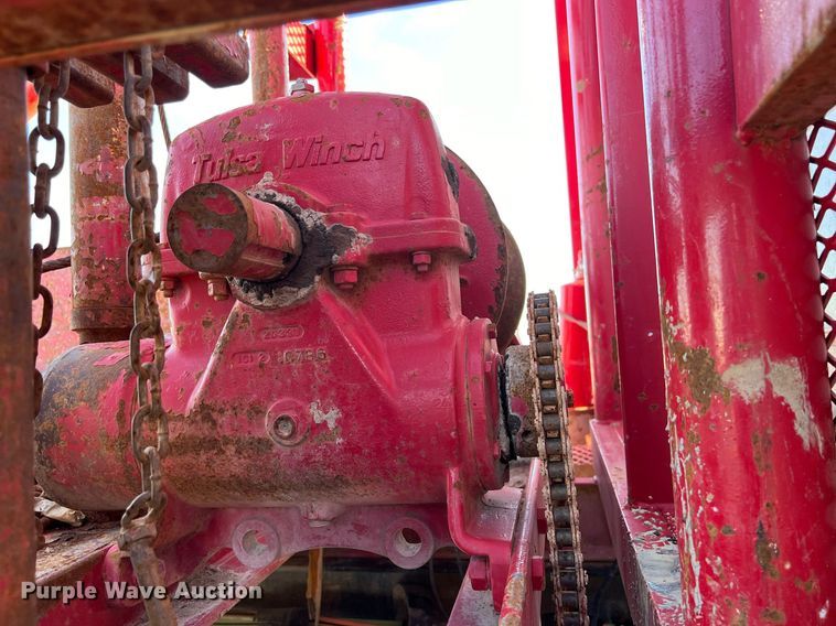 image for item EL5702 2015 International 7300 winch truck