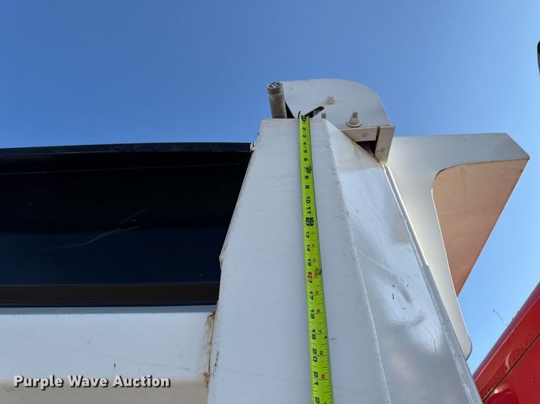 image for item EM3744 2003 Freightliner FLD120SD Classic dump truck