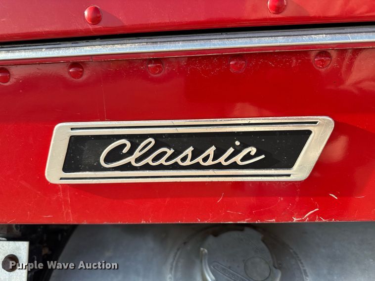 image for item EM3744 2003 Freightliner FLD120SD Classic dump truck