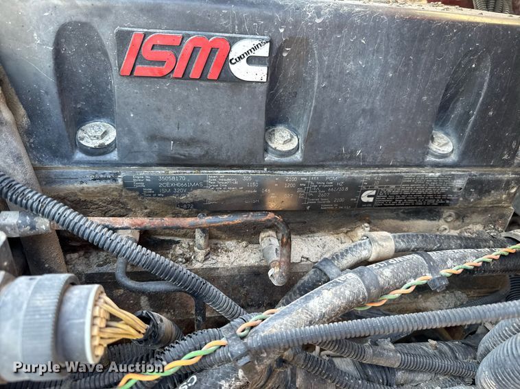 image for item EM3744 2003 Freightliner FLD120SD Classic dump truck