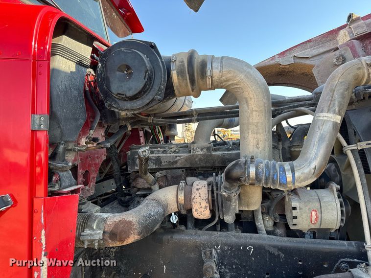 image for item EM3744 2003 Freightliner FLD120SD Classic dump truck