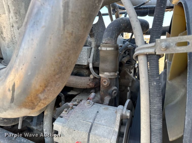 image for item EM3744 2003 Freightliner FLD120SD Classic dump truck