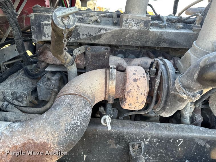 image for item EM3744 2003 Freightliner FLD120SD Classic dump truck