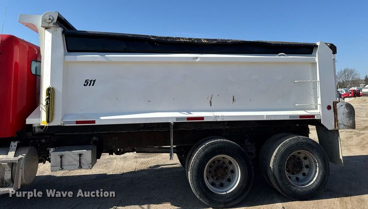 image for item EM3745 2003 Freightliner FLD120SD Classic dump truck