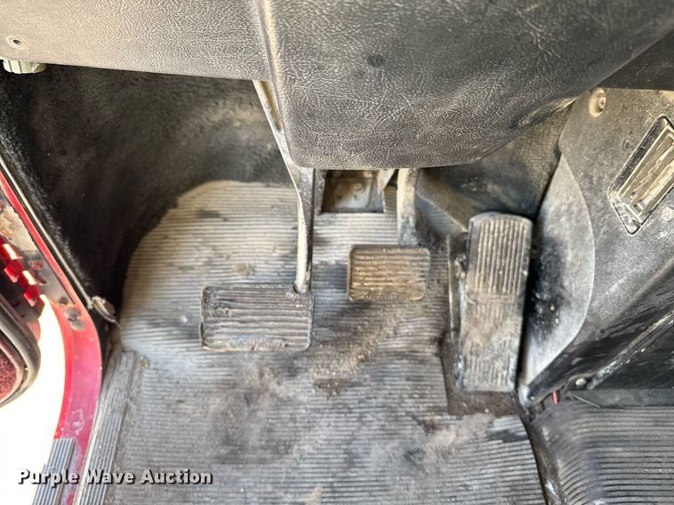 image for item EM3745 2003 Freightliner FLD120SD Classic dump truck