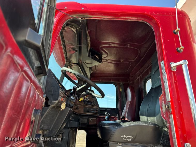 image for item EM3745 2003 Freightliner FLD120SD Classic dump truck