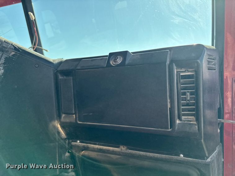 image for item EM3745 2003 Freightliner FLD120SD Classic dump truck