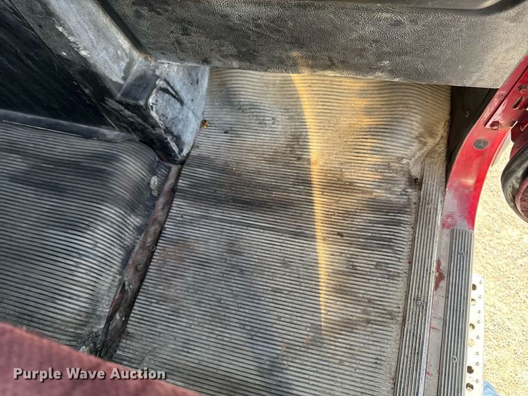 image for item EM3745 2003 Freightliner FLD120SD Classic dump truck