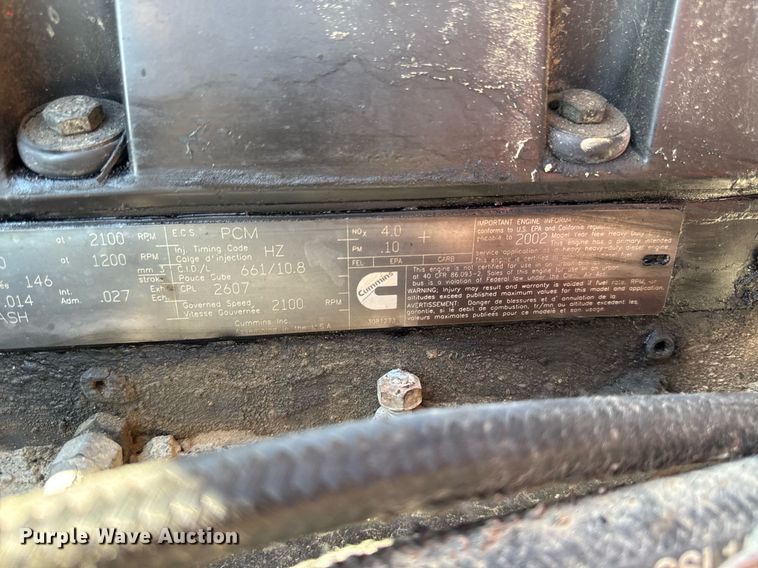 image for item EM3745 2003 Freightliner FLD120SD Classic dump truck