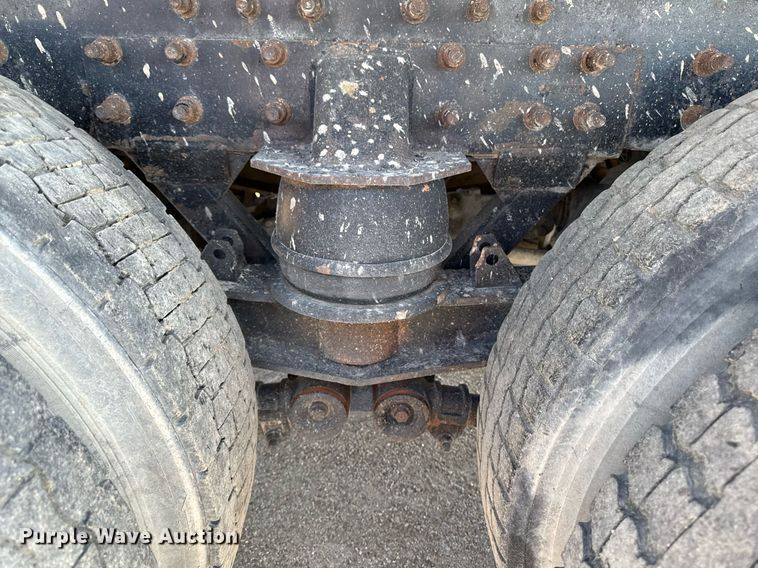 image for item EM3745 2003 Freightliner FLD120SD Classic dump truck