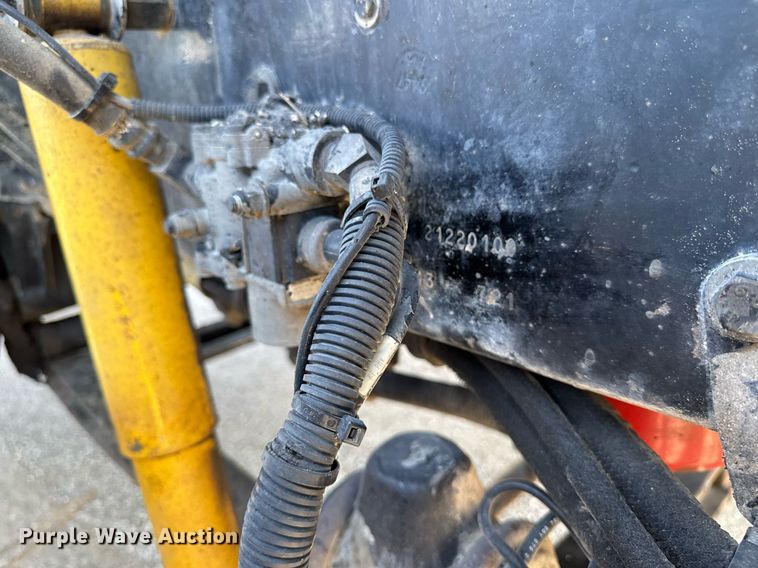 image for item EM3746 2000 Kenworth T800 semi truck