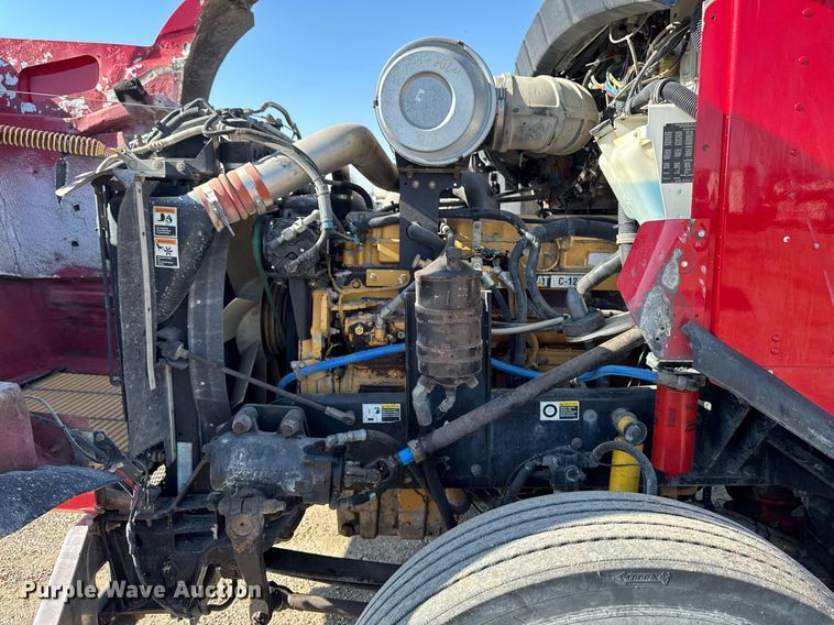 image for item EM3746 2000 Kenworth T800 semi truck