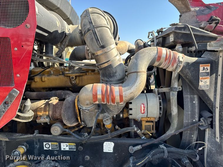 image for item EM3746 2000 Kenworth T800 semi truck