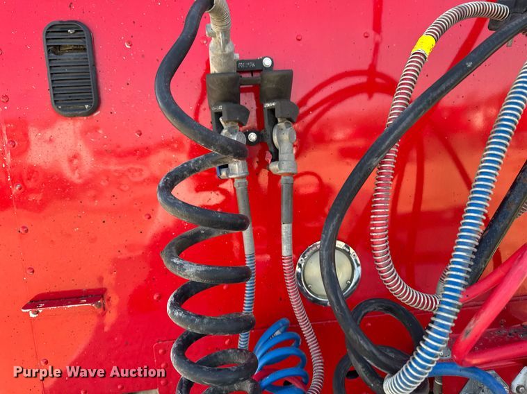 image for item EM3749 2003 Freightliner Columbia semi truck