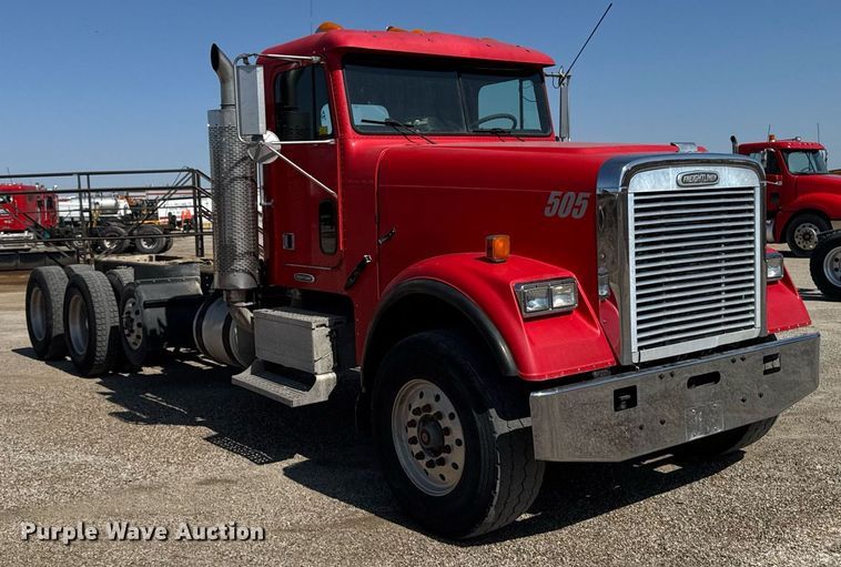 image for item EM3750 1998 Freightliner FLD120SD truck cab and chassis