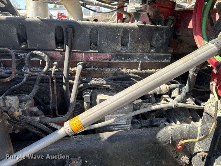 image for item EM3750 1998 Freightliner FLD120SD truck cab and chassis