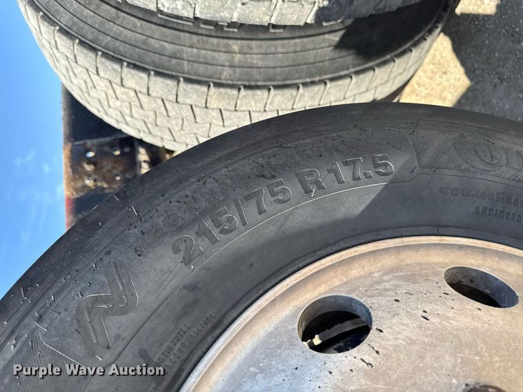 image for item EM3750 1998 Freightliner FLD120SD truck cab and chassis