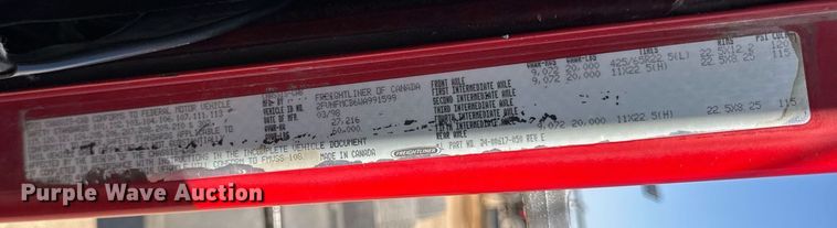 image for item EM3750 1998 Freightliner FLD120SD truck cab and chassis