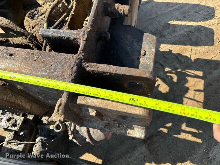 image for item EM3751 1998 Freightliner FLD120SD truck cab and chassis