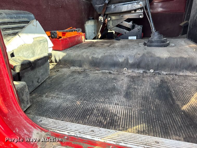 image for item EM3751 1998 Freightliner FLD120SD truck cab and chassis