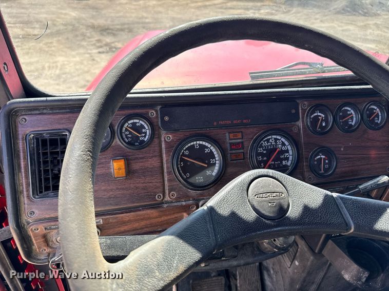 image for item EM3751 1998 Freightliner FLD120SD truck cab and chassis