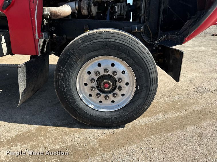 image for item EM3751 1998 Freightliner FLD120SD truck cab and chassis