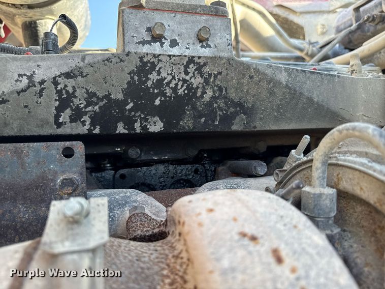 image for item EM3752 1998 Freightliner FLD1209D semi truck