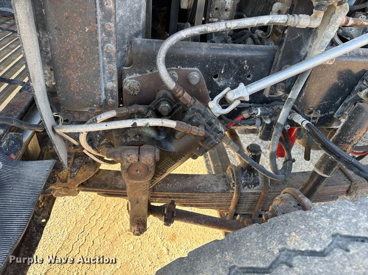 image for item EM3752 1998 Freightliner FLD1209D semi truck