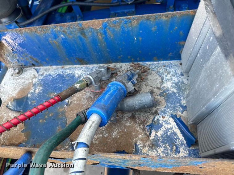 image for item EM3753 2017 International Prostar Plus 122 semi truck