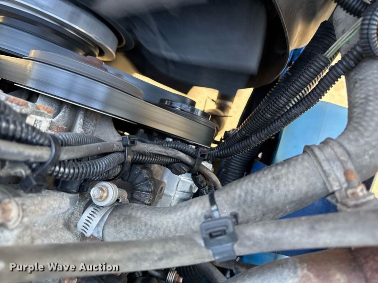 image for item EM3753 2017 International Prostar Plus 122 semi truck