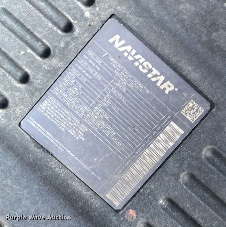 image for item EM3753 2017 International Prostar Plus 122 semi truck