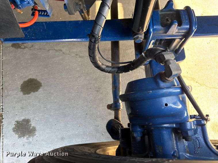 image for item EM3753 2017 International Prostar Plus 122 semi truck