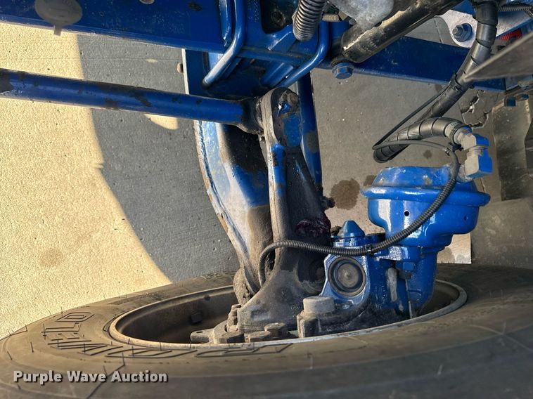 image for item EM3753 2017 International Prostar Plus 122 semi truck