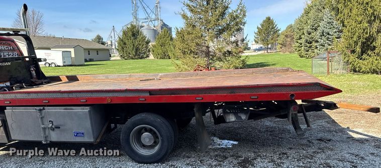 image for item EM3754 2007 Ford F650 Super Duty rollback truck