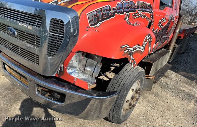 image for item EM3754 2007 Ford F650 Super Duty rollback truck