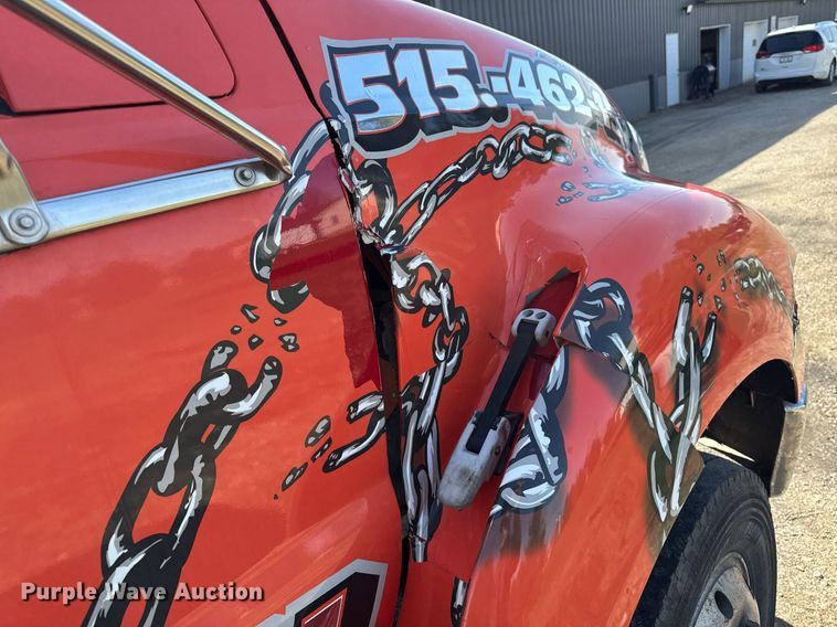 image for item EM3754 2007 Ford F650 Super Duty rollback truck