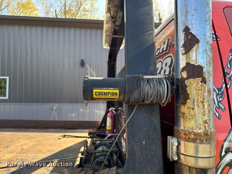 image for item EM3754 2007 Ford F650 Super Duty rollback truck