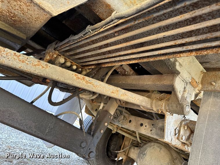 image for item EM3754 2007 Ford F650 Super Duty rollback truck