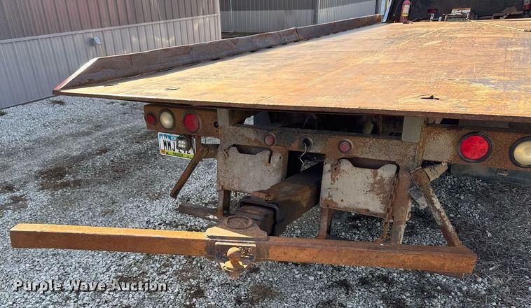 image for item EM3754 2007 Ford F650 Super Duty rollback truck